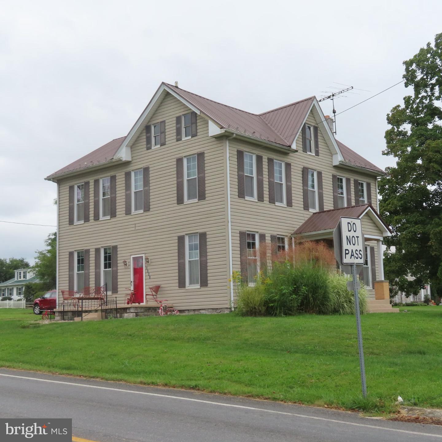 3559 Lemar Rd Property Photo 1