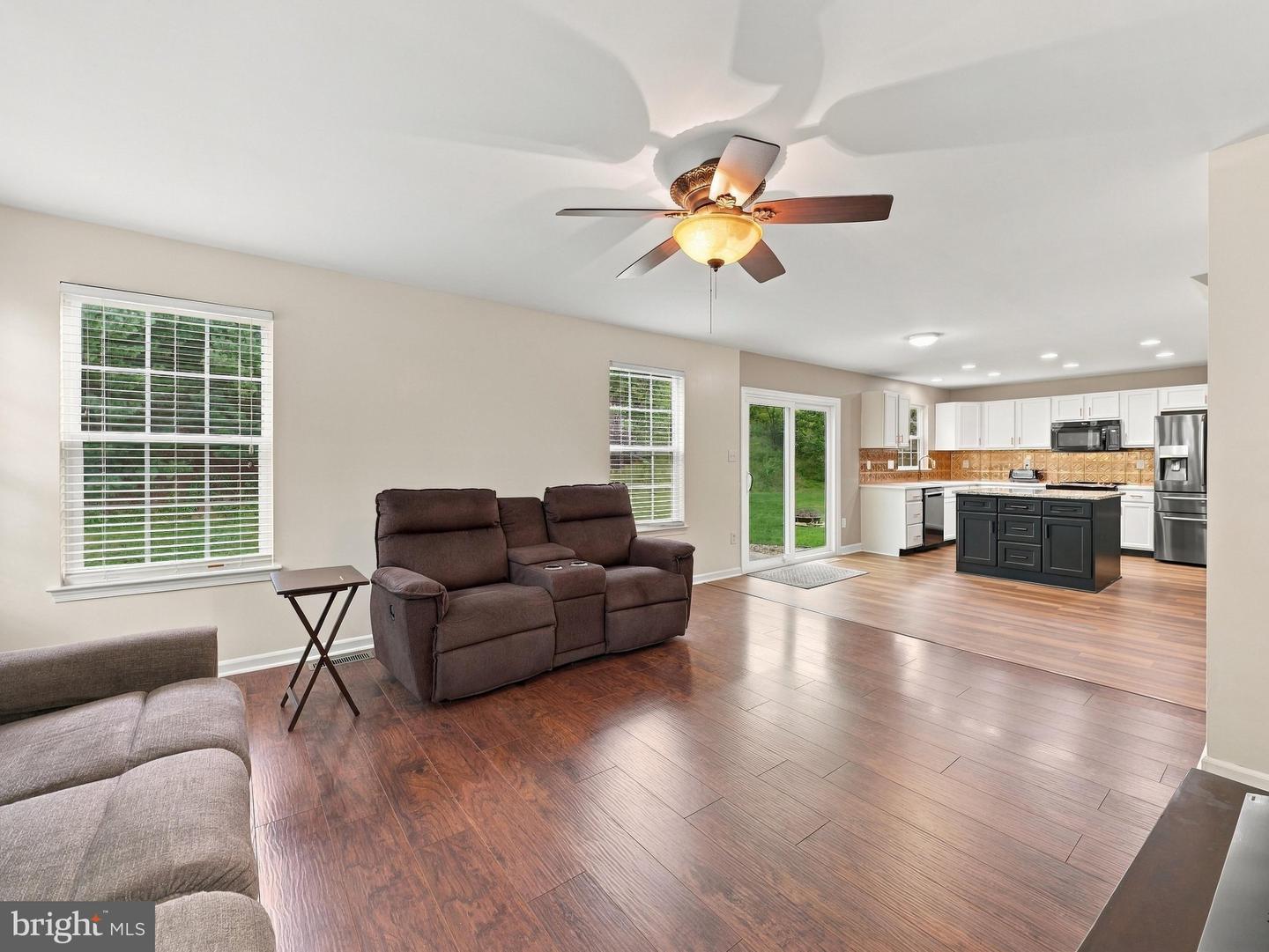11491 Mystic Rock Ln N Property Photo 12