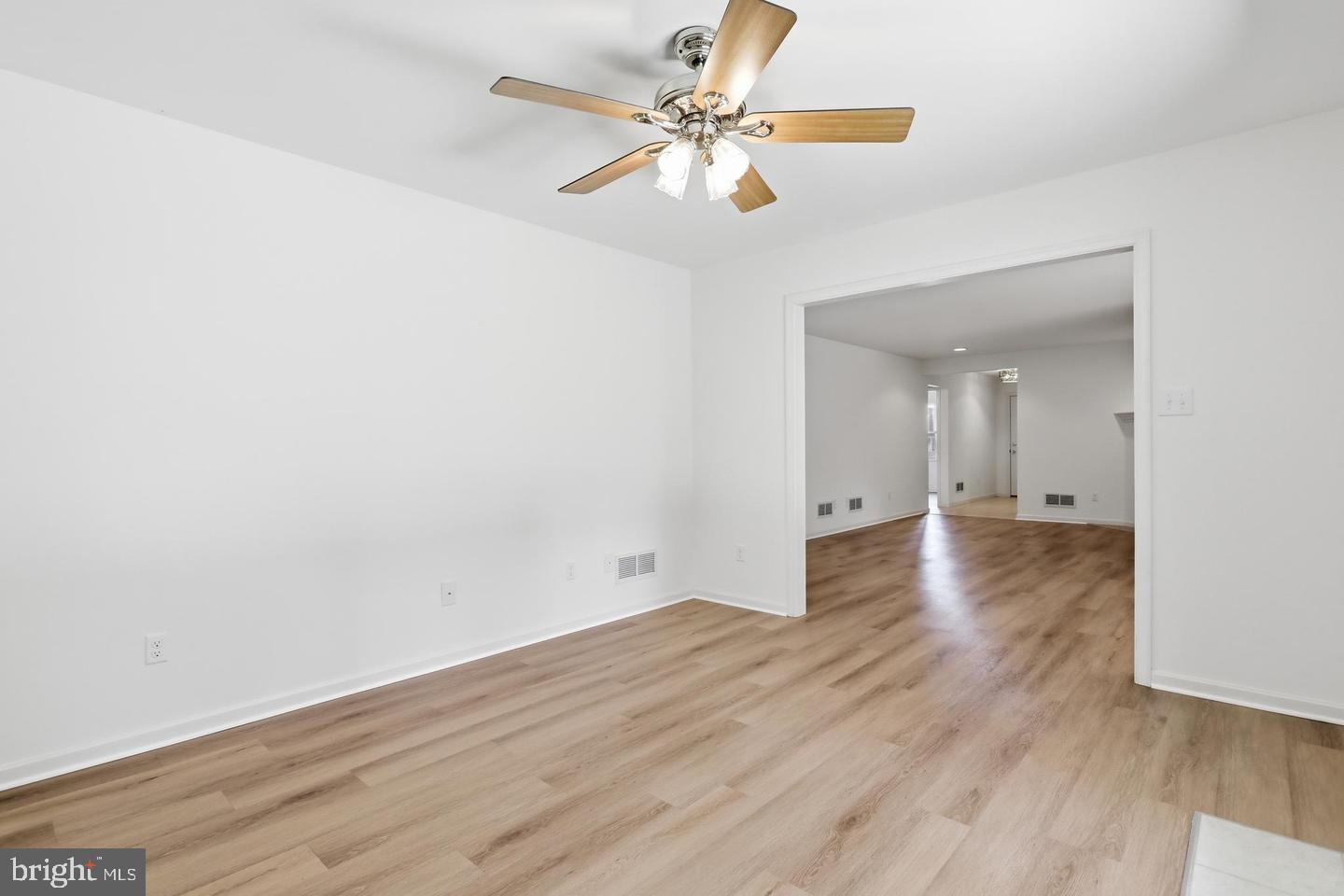 312 Woodvale Drive Property Photo 15
