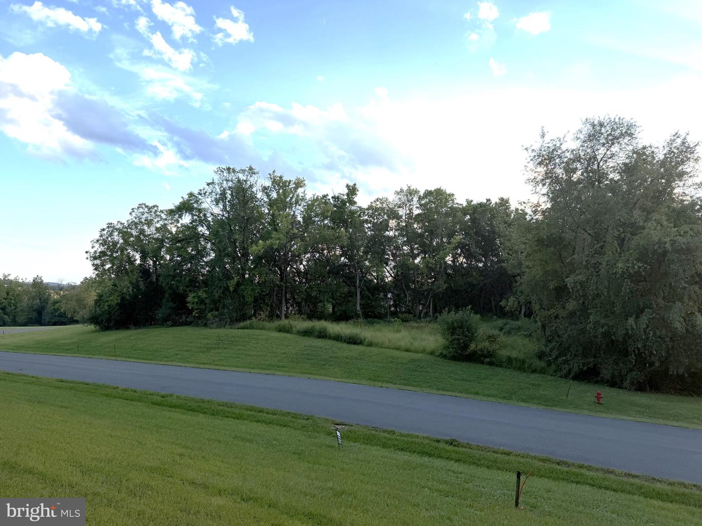 1459 Homespun Dr Property Photo 1