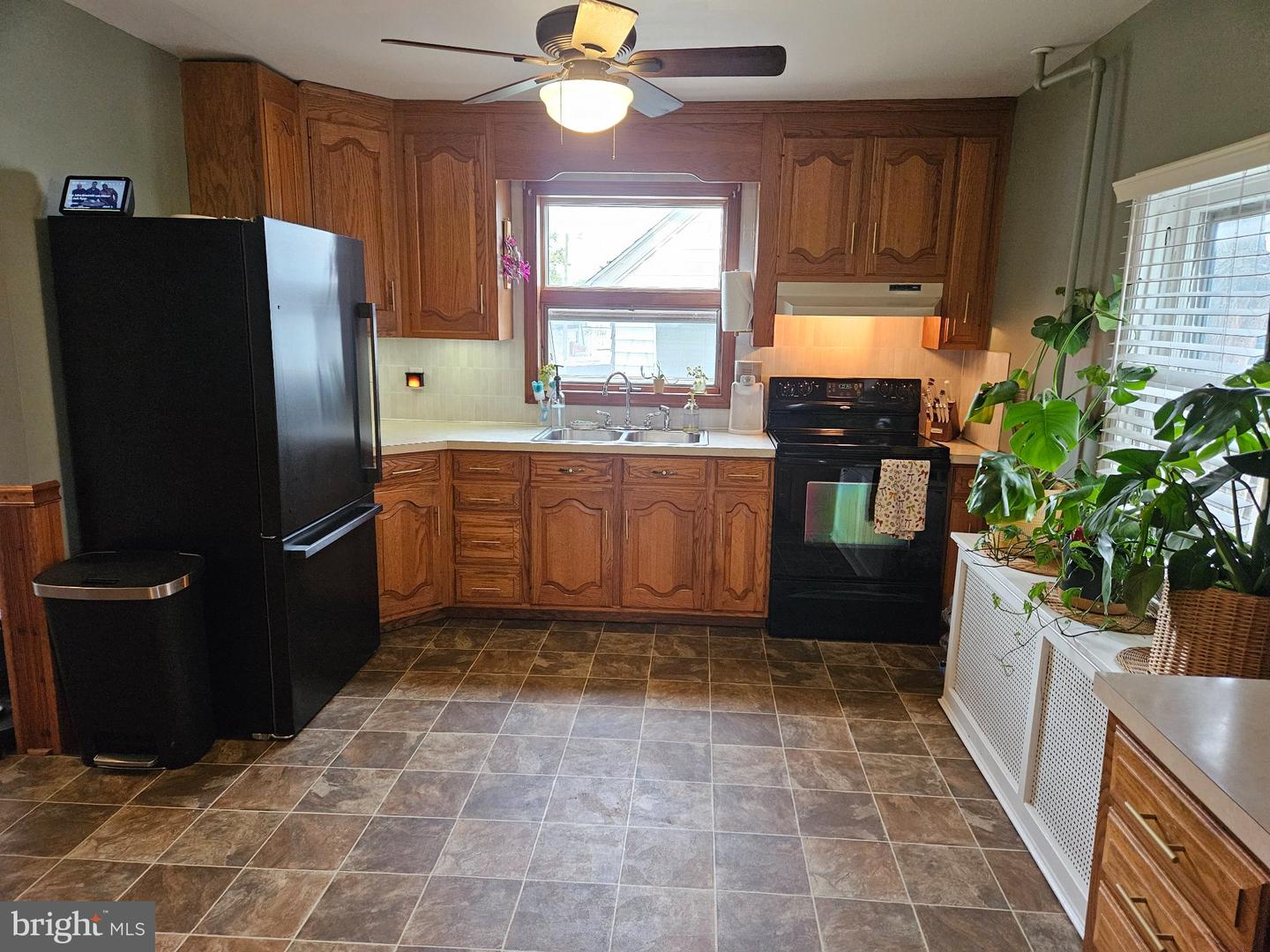 446 Buchanan Trl W Property Photo 6