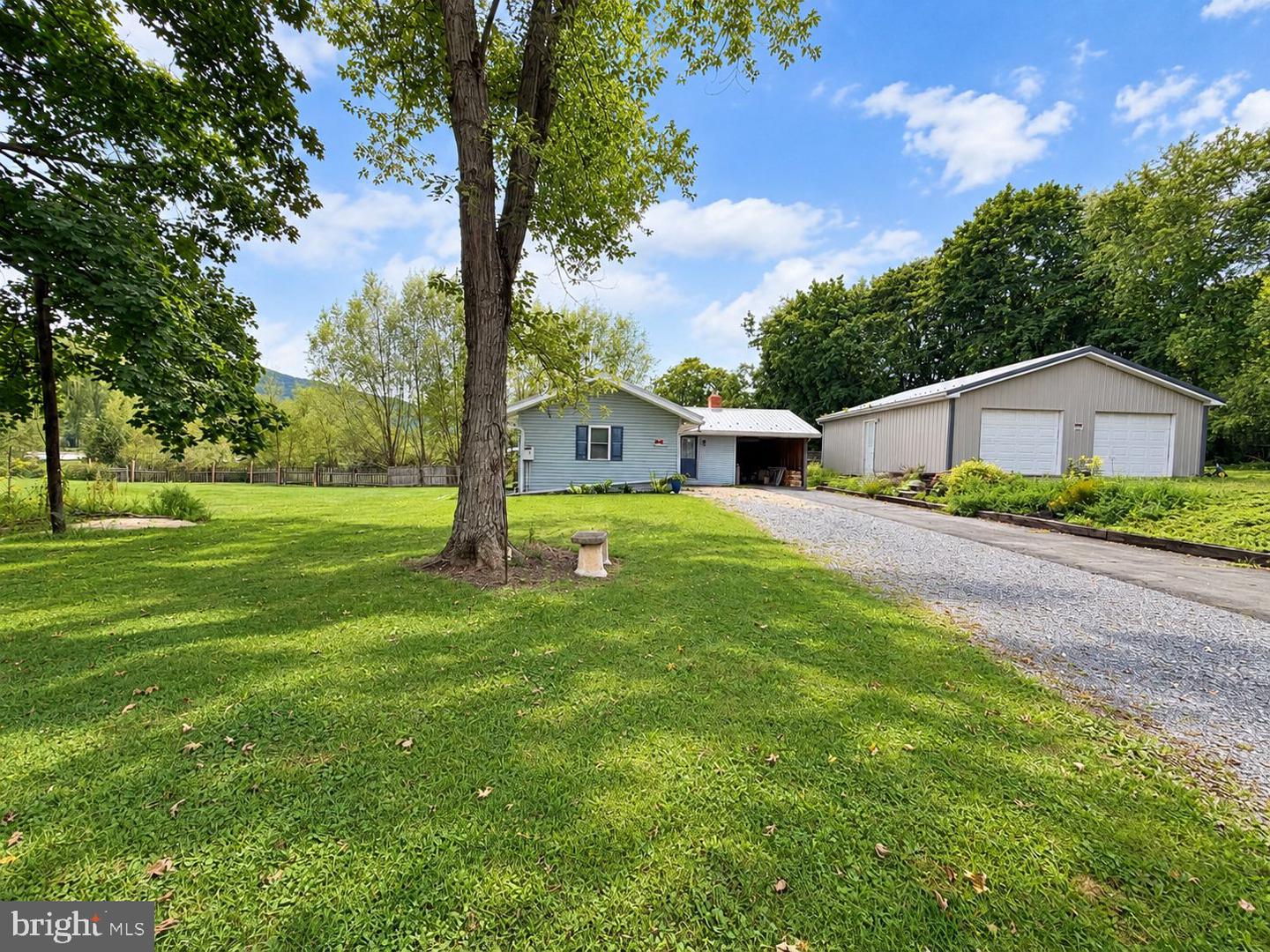 17514 Willow Ave Property Photo 1