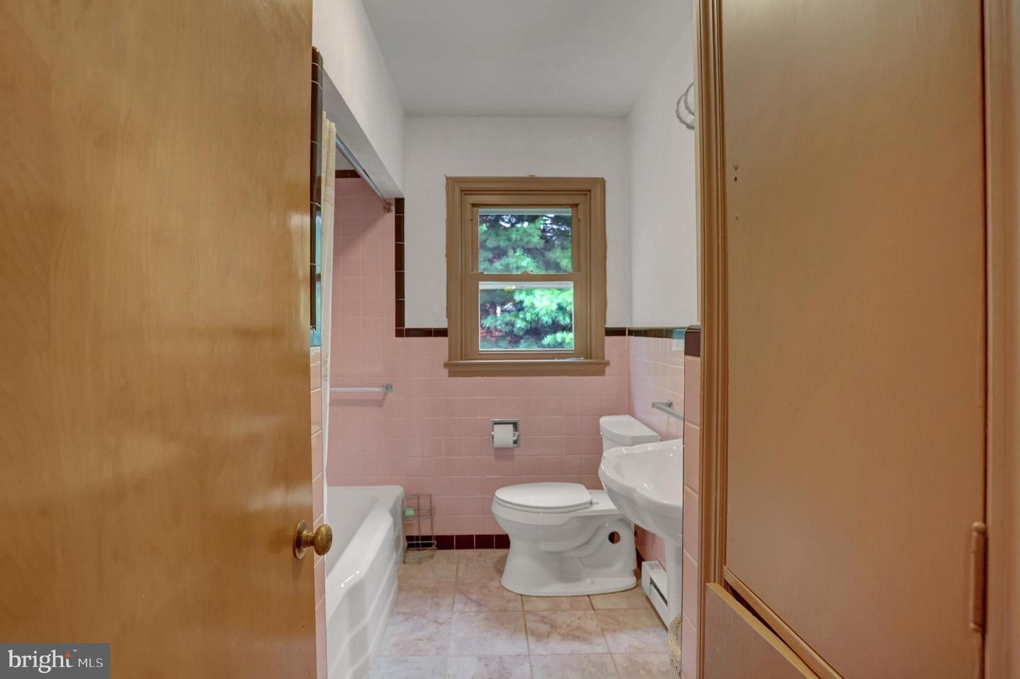 13409 Old Mill Rd Property Photo 15