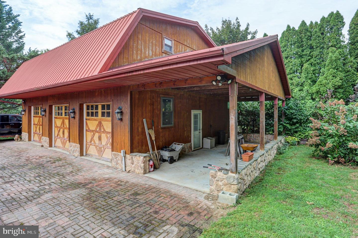 13409 Old Mill Rd Property Photo 44
