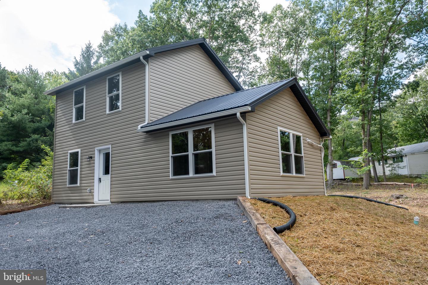 15681 Mountain Rd Property Photo 2