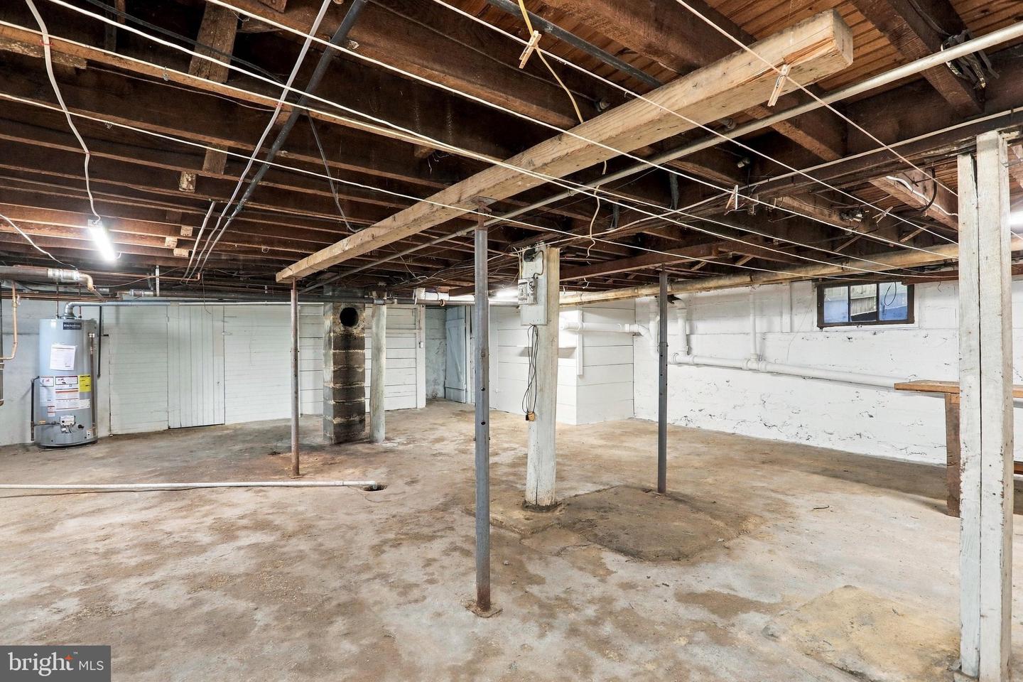 625 S Second St Property Photo 33