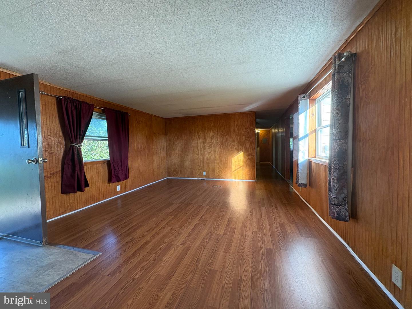 1072 Mayapple Dr Property Photo 4