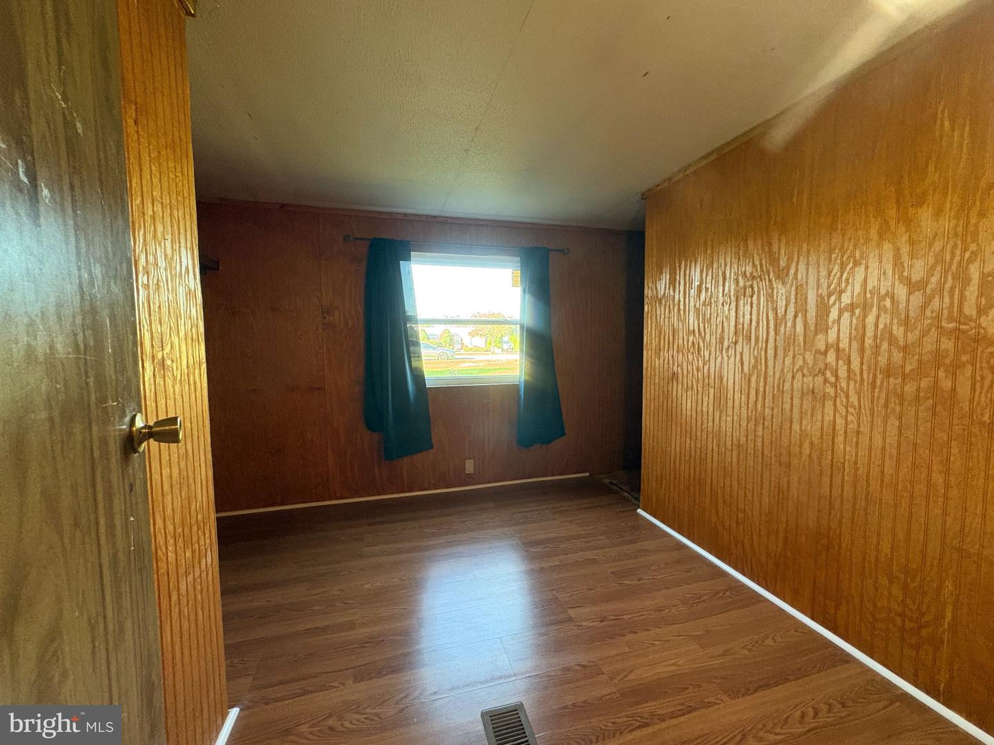 1072 Mayapple Dr Property Photo 15