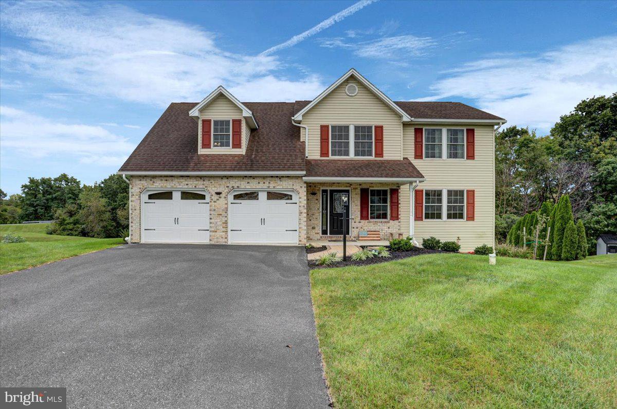 1554 Lorraine Ln Property Photo 1