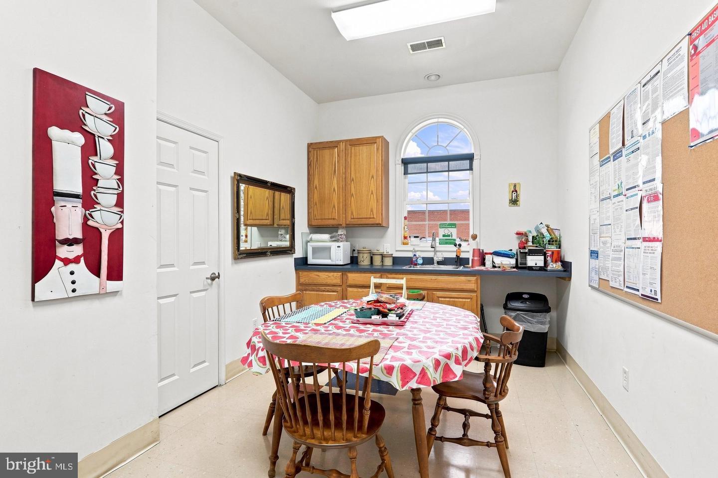 12104 Buchanan Trl E Property Photo 39