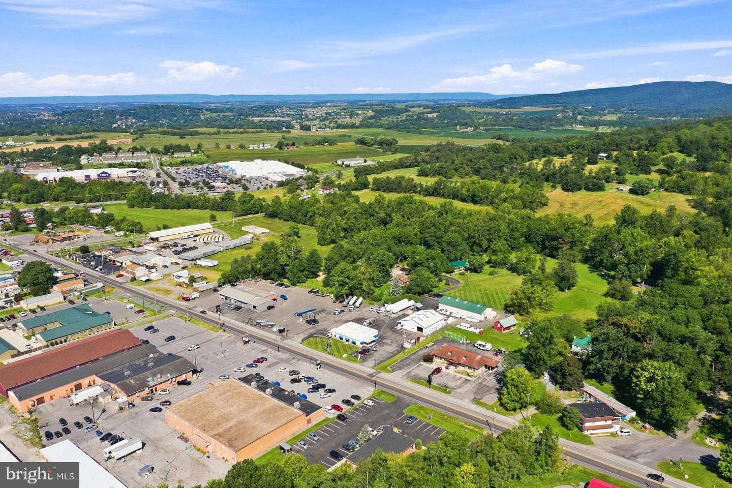 12104 Buchanan Trl E Property Photo 42