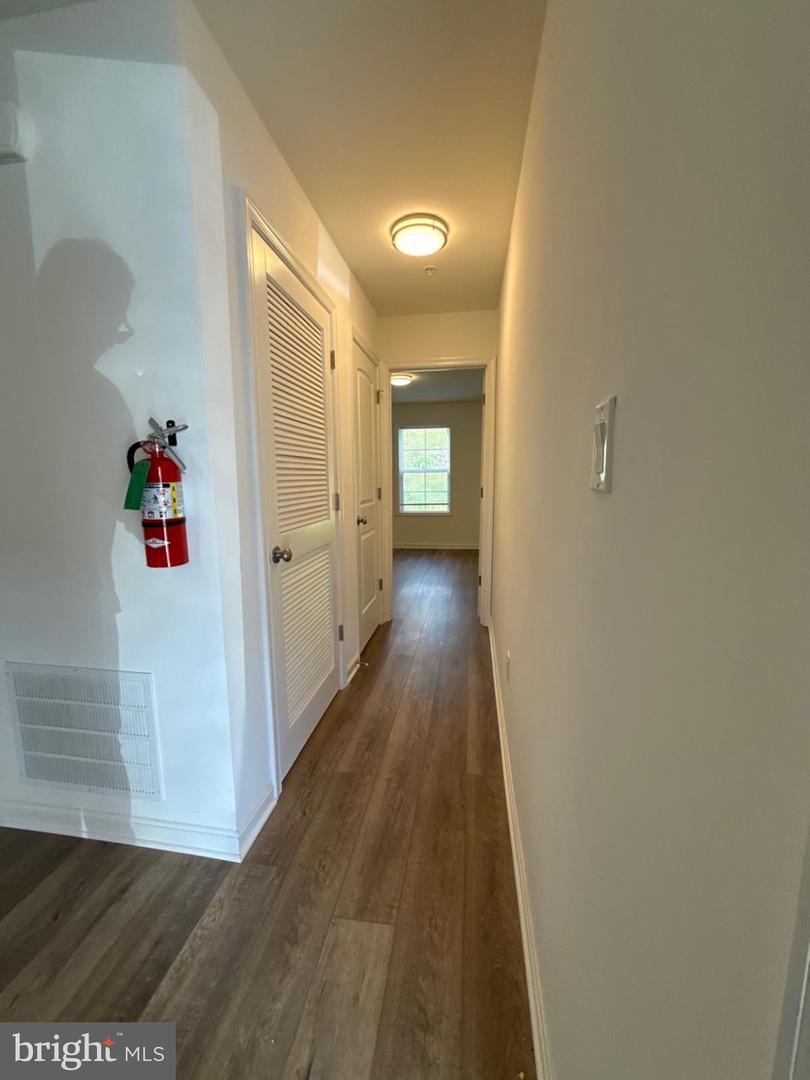 12425 Jackson Ave Property Photo 5