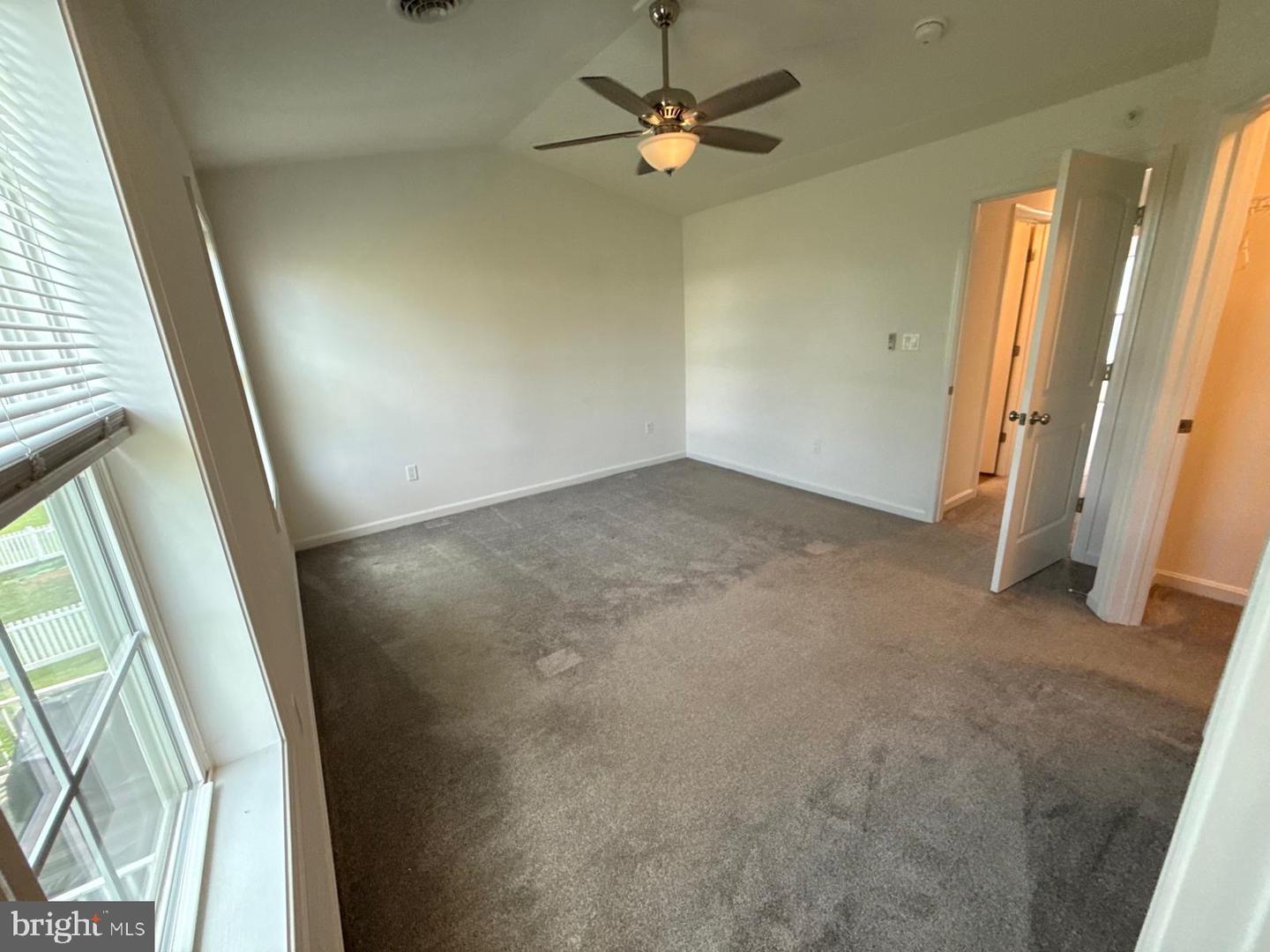 12425 Jackson Ave Property Photo 9