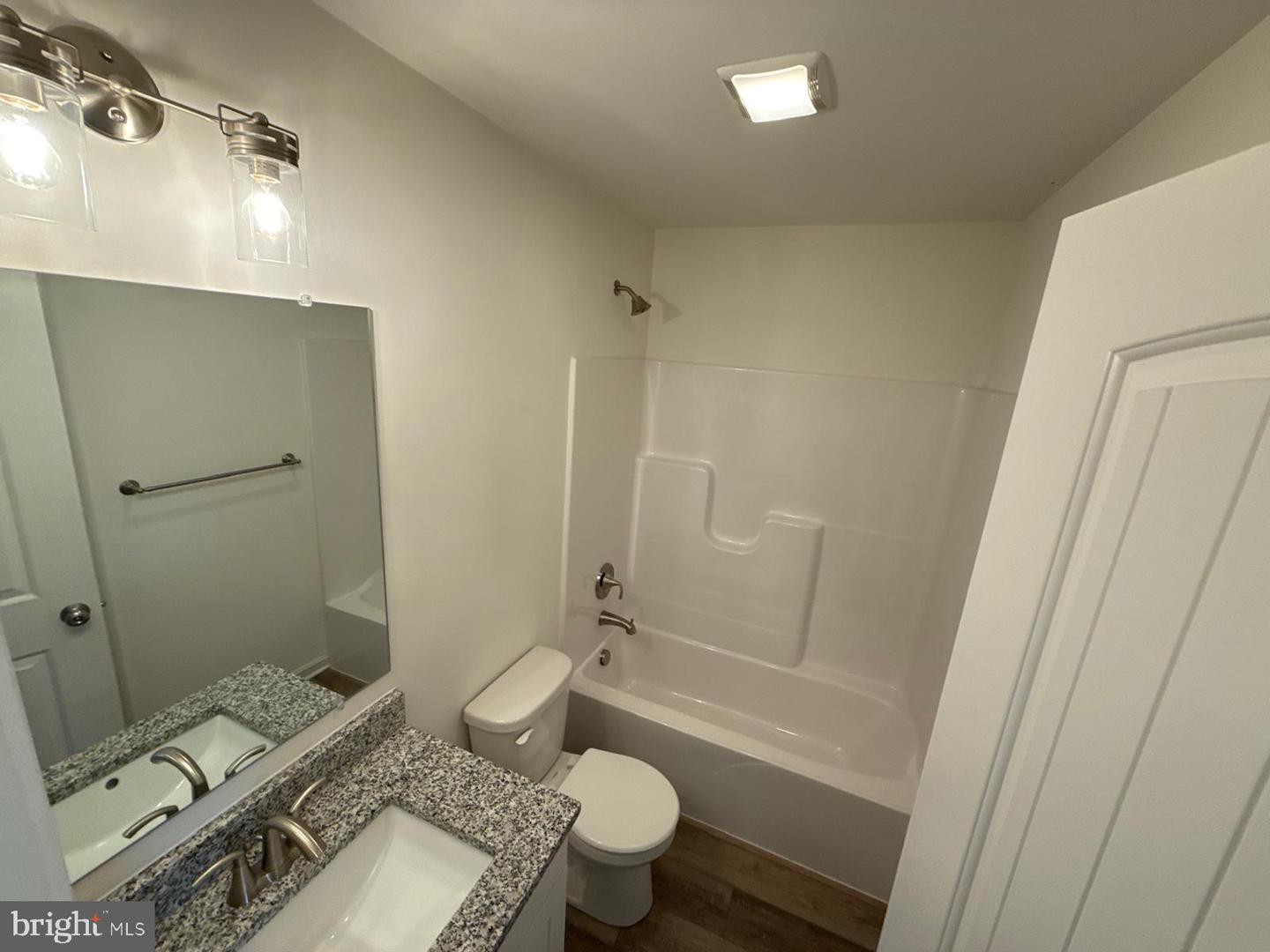 12425 Jackson Ave Property Photo 54