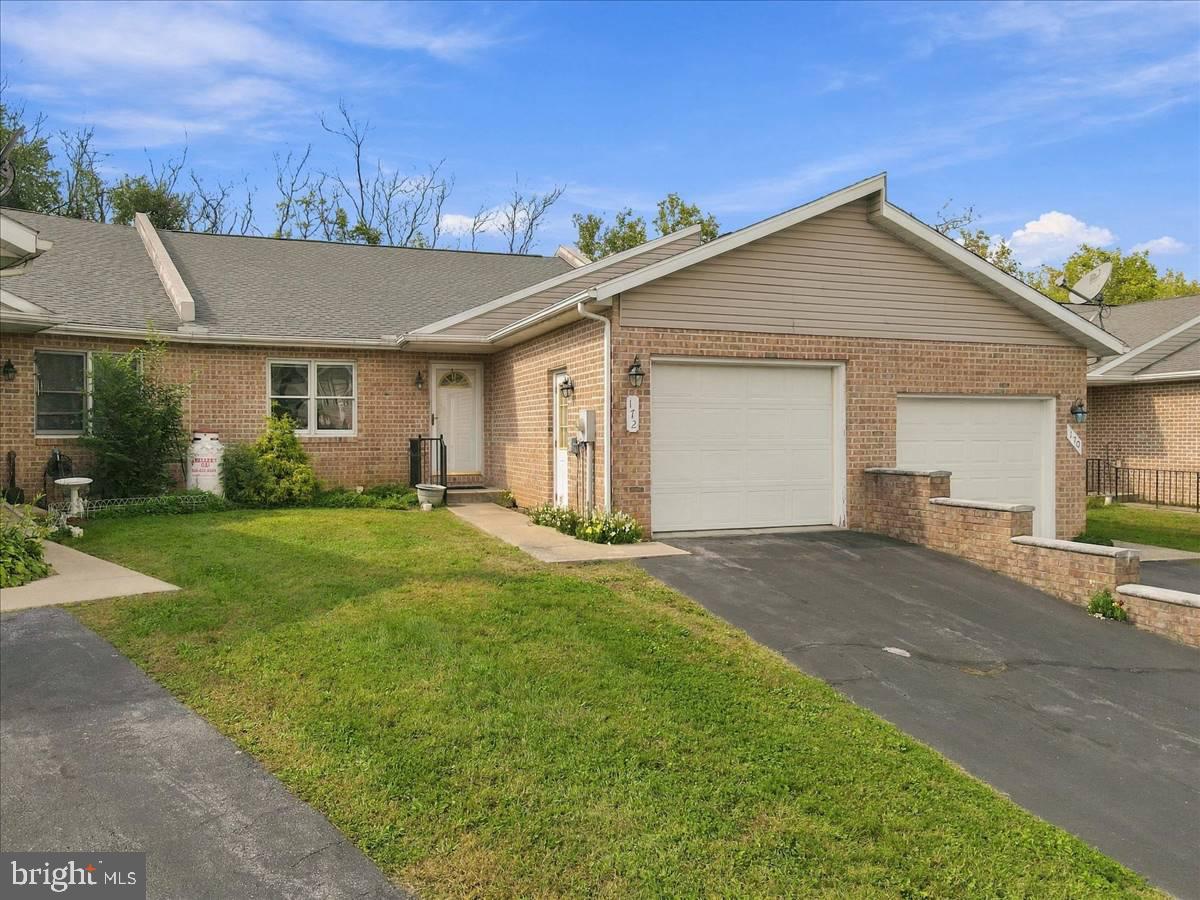 172 ANTIETAM DR Property Photo 1