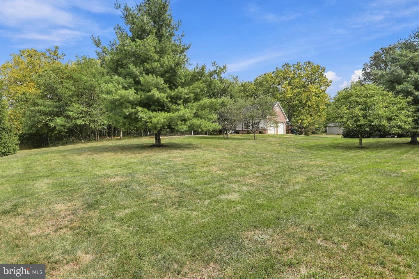 358 Moss Spring Ave Property Photo 42