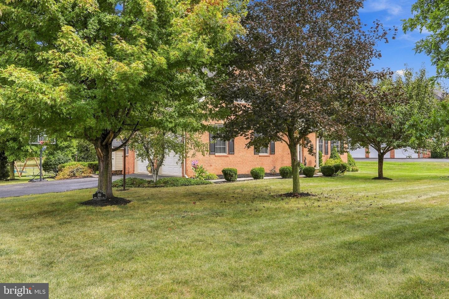 358 Moss Spring Ave Property Photo 45
