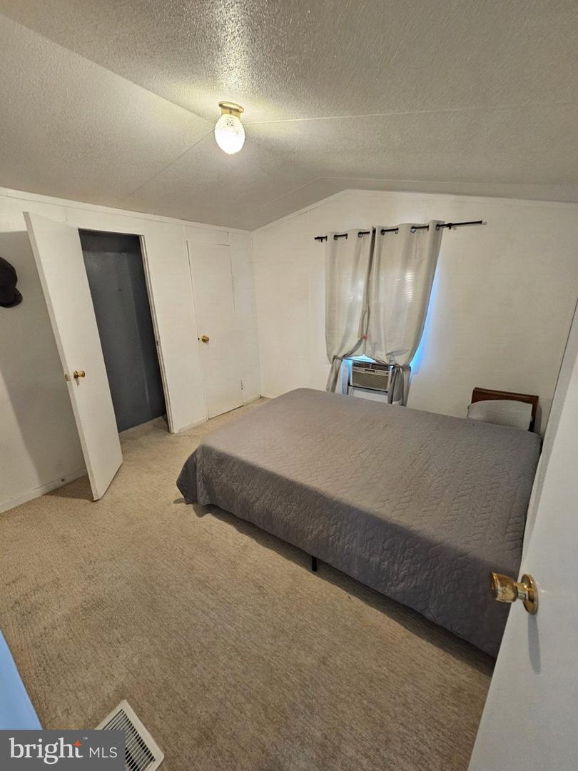 103 Pleasantwood Ave Property Photo 12