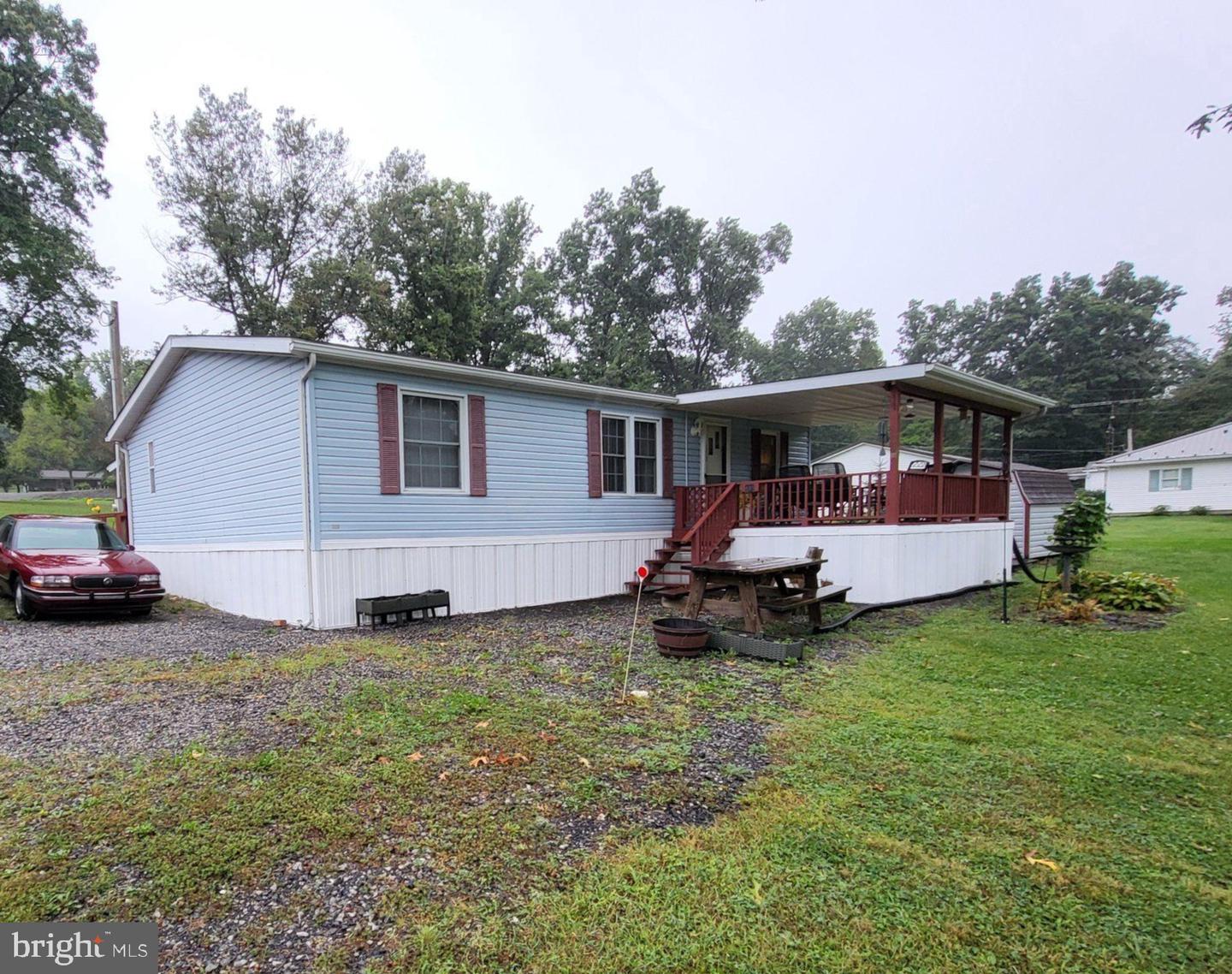 449 Apple Way Property Photo 1