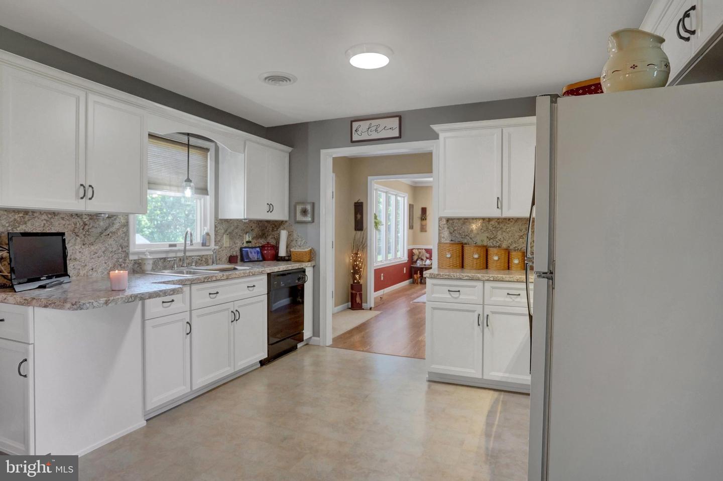 3715 Hazel Dr Property Photo 16