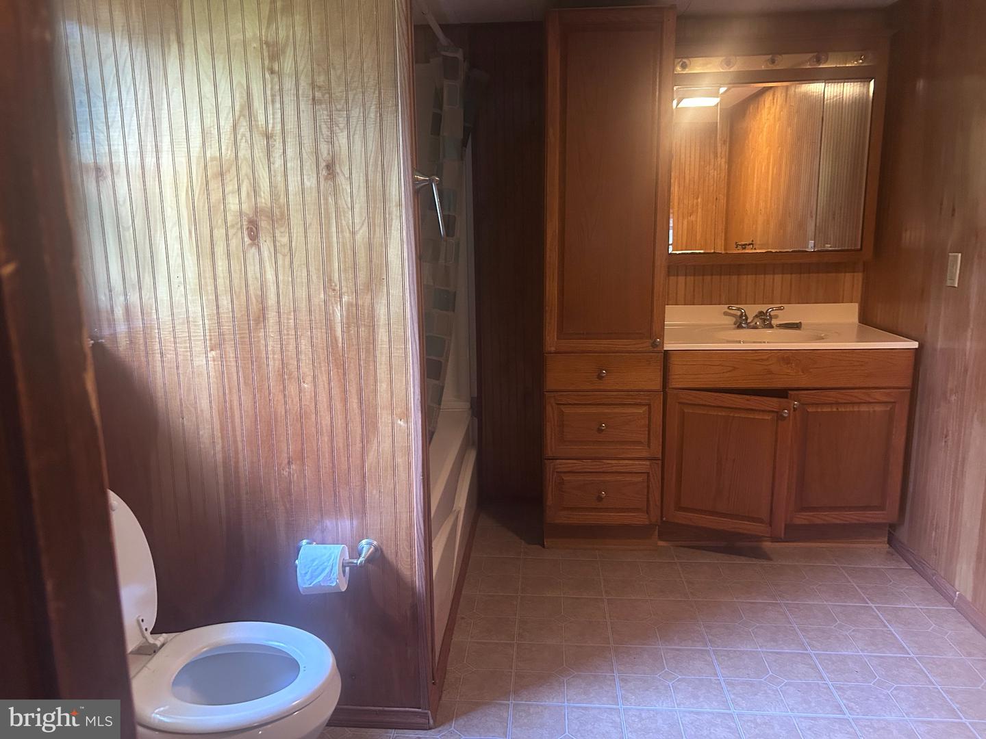 17738 Amberson Rd Property Photo 17