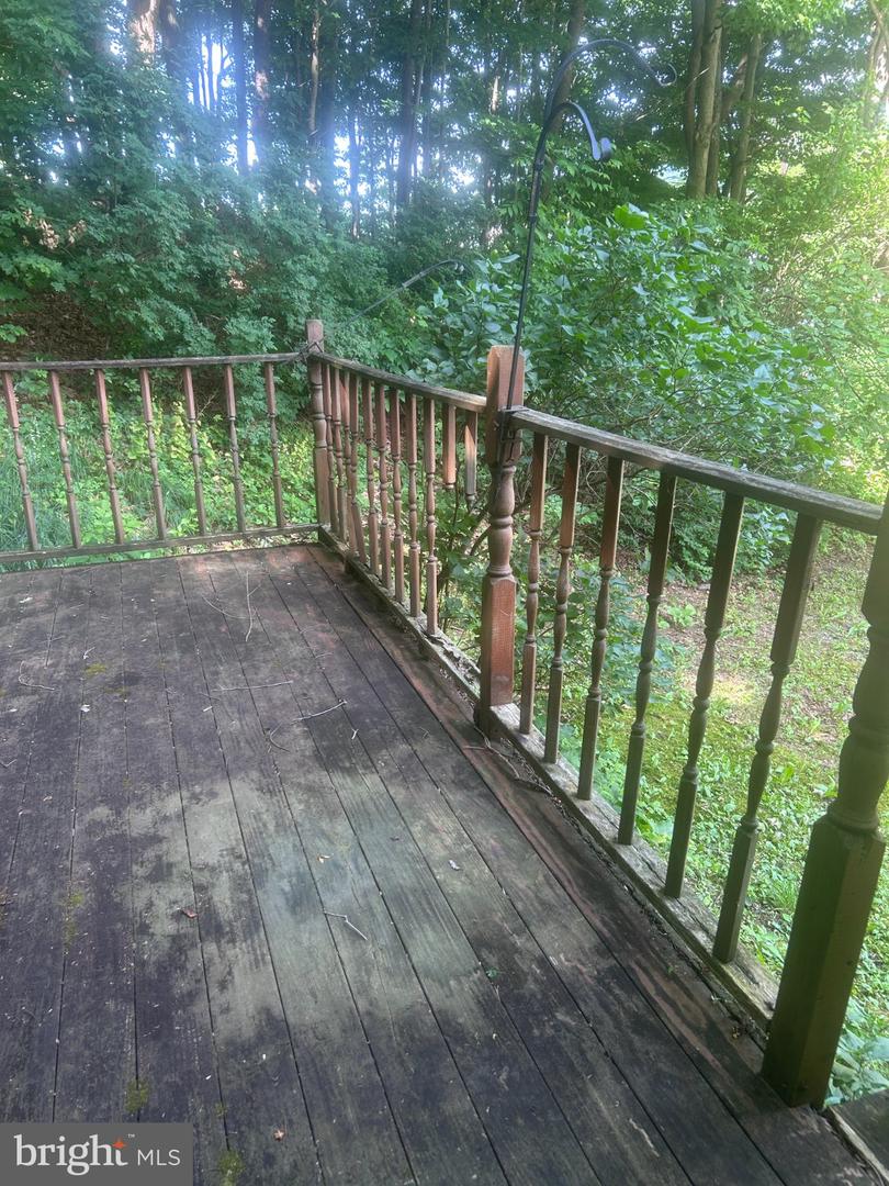 17738 Amberson Rd Property Photo 35