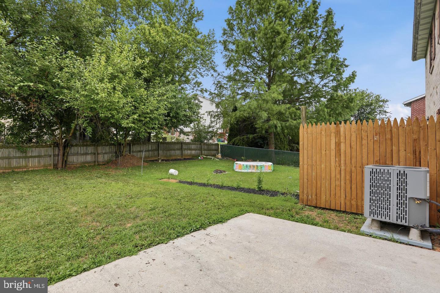 1464 Hollywell Ave Property Photo 7