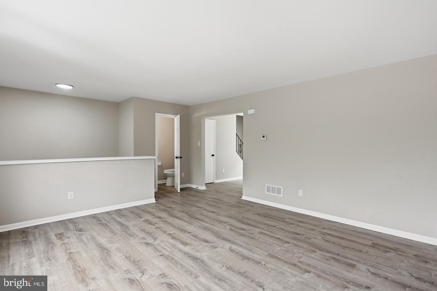 1464 Hollywell Ave Property Photo 44