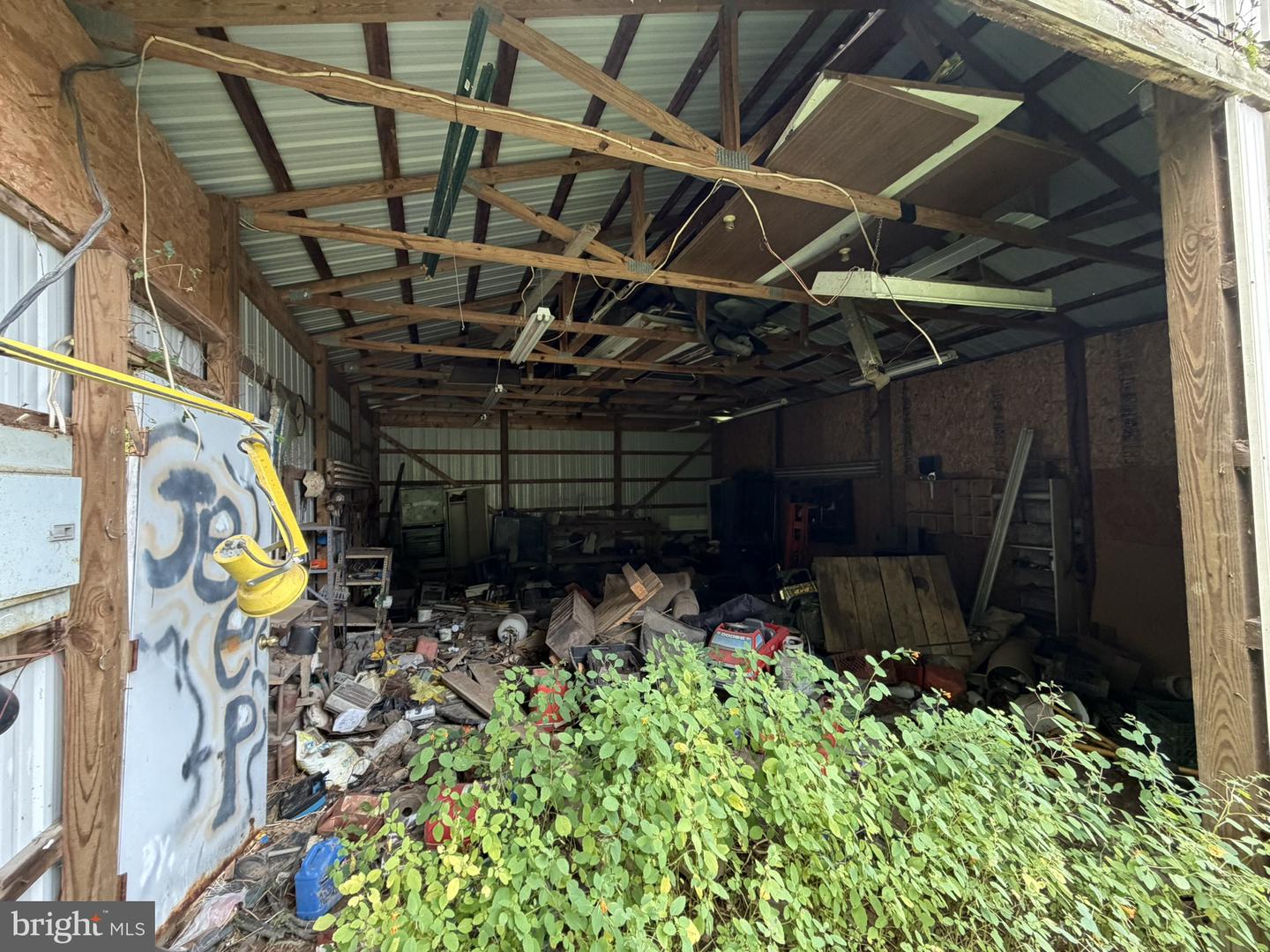 11682 Loop Rd Property Photo 3