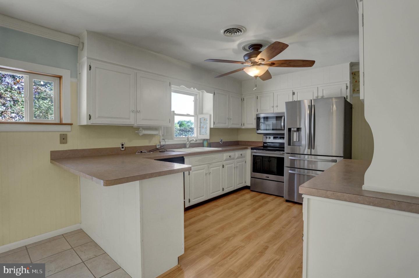 565 Lindia Dr Property Photo 10