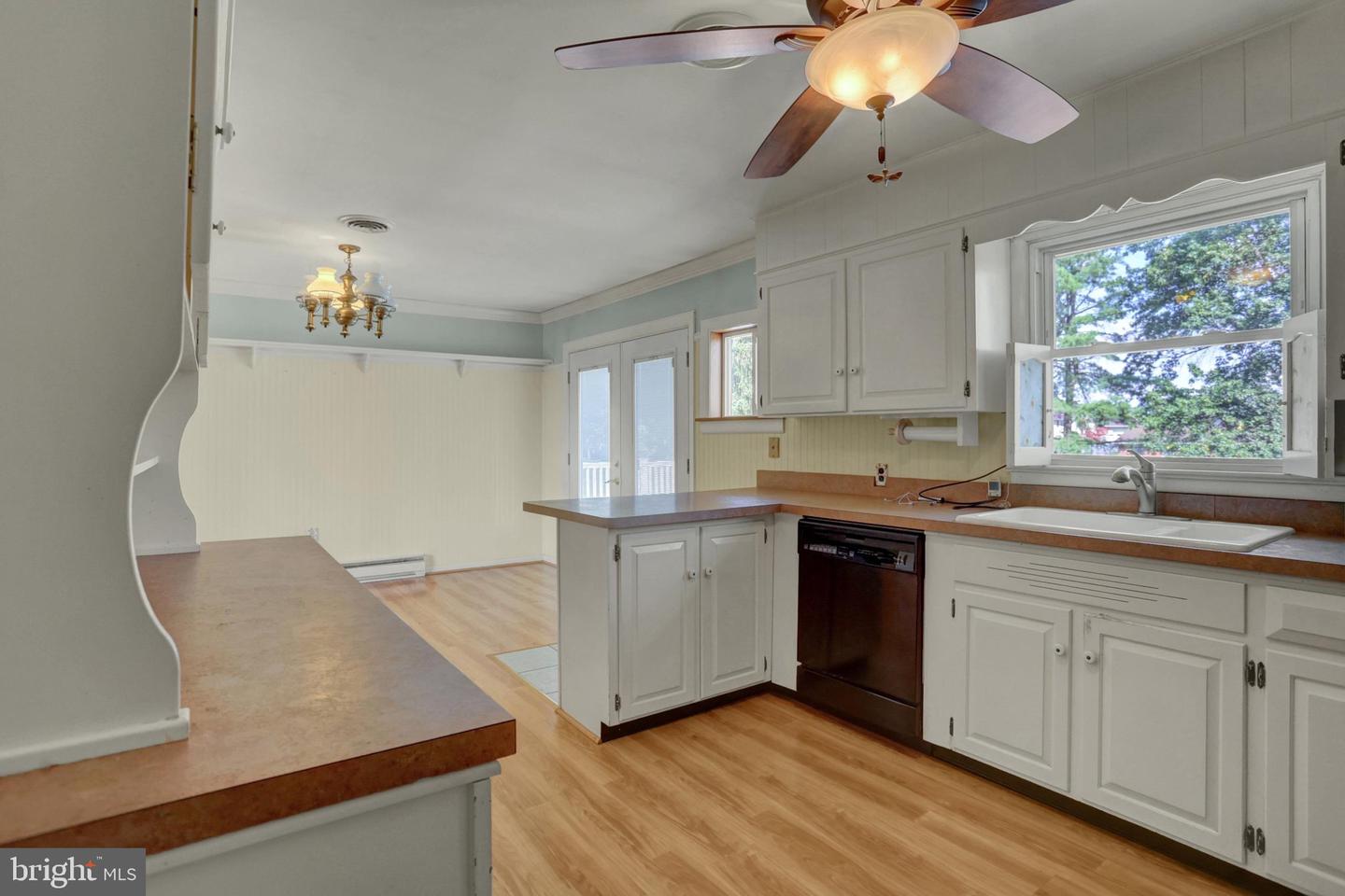 565 Lindia Dr Property Photo 11