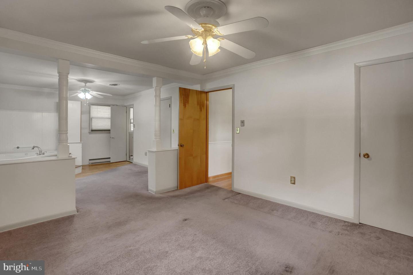 565 Lindia Dr Property Photo 17