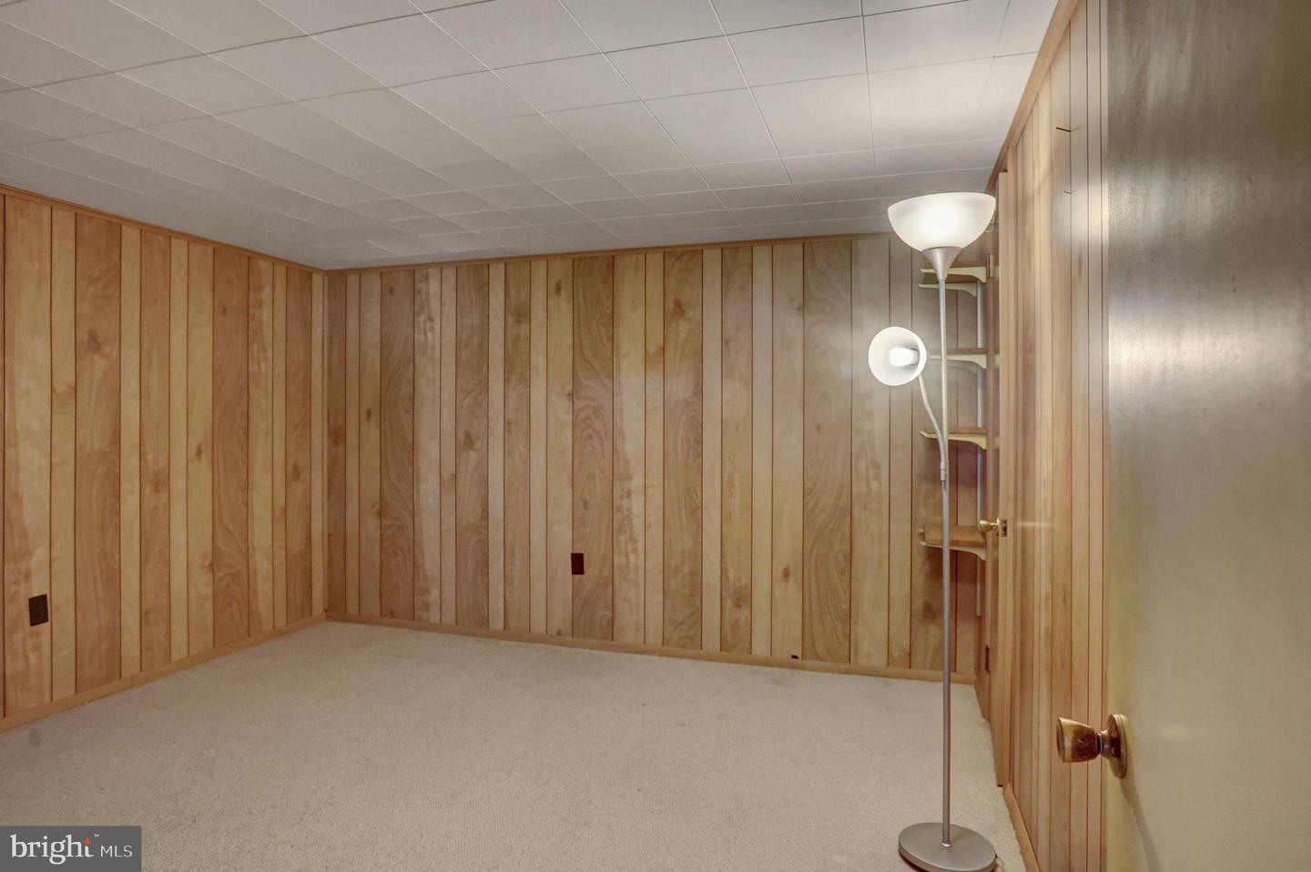 565 Lindia Dr Property Photo 27