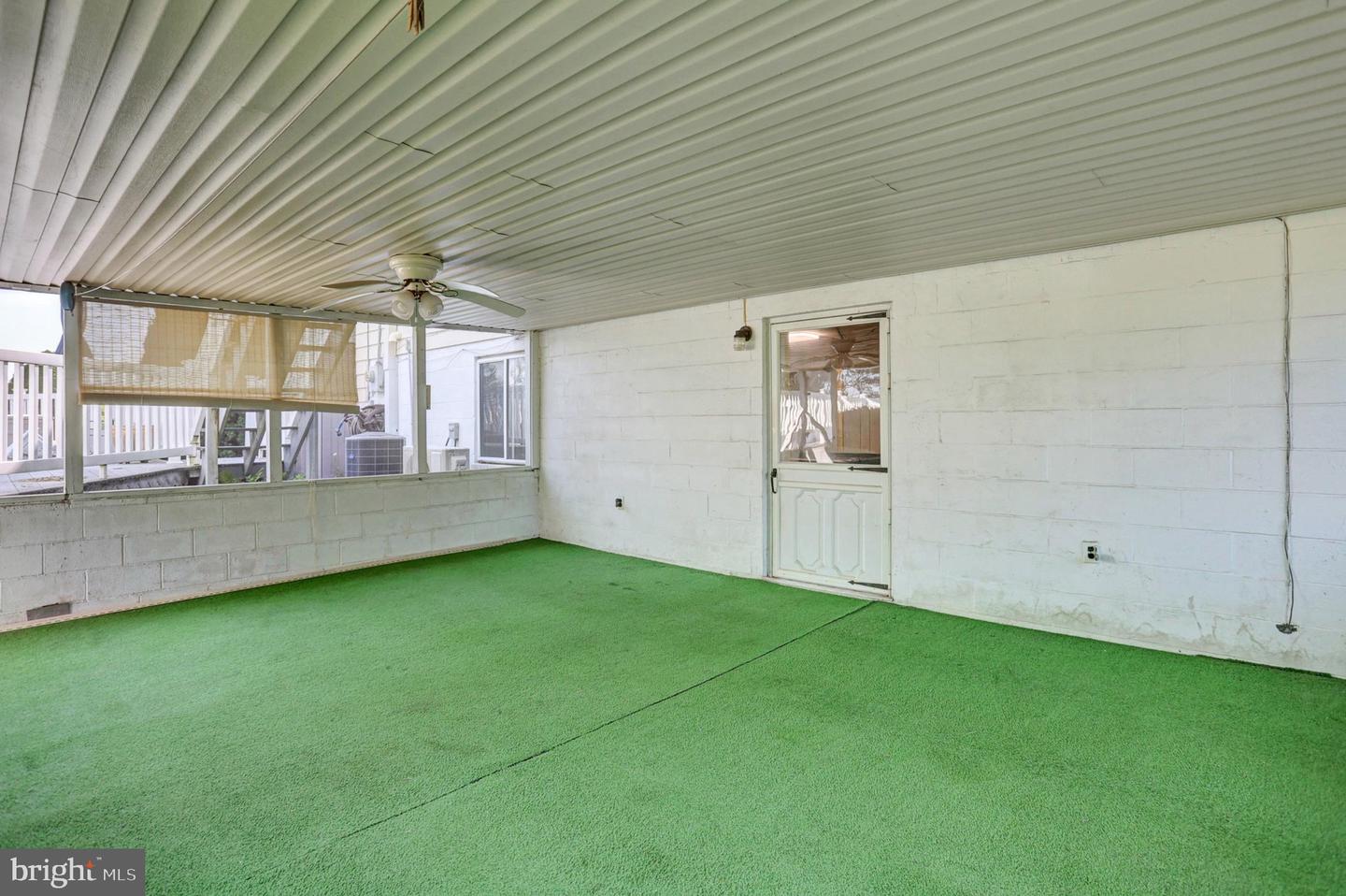565 Lindia Dr Property Photo 34