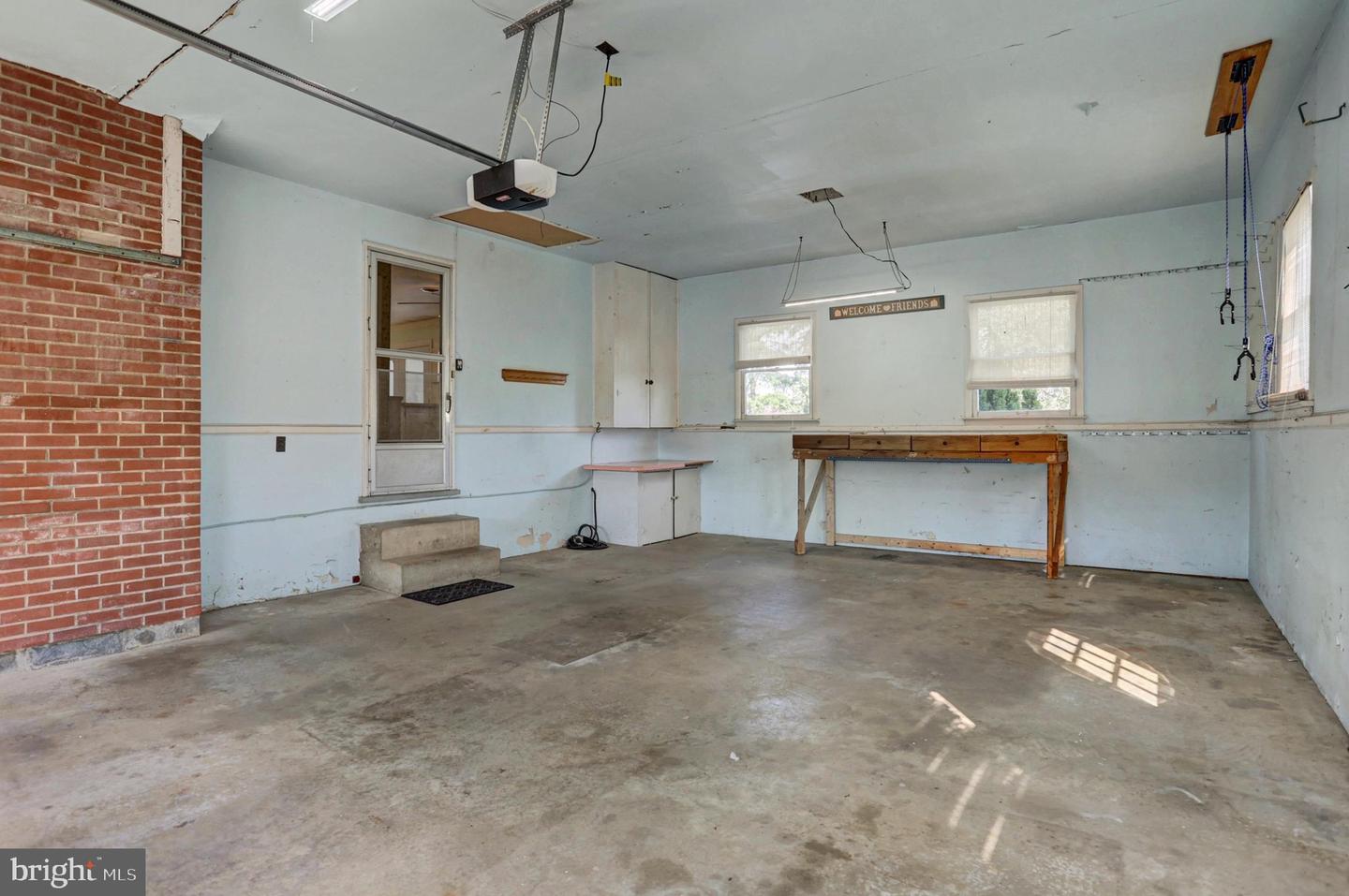 565 Lindia Dr Property Photo 35