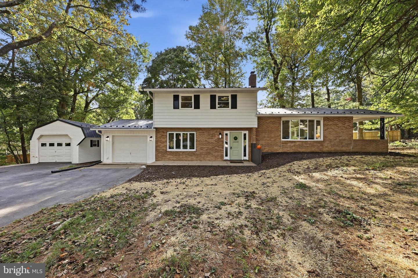 13310 North Ave Property Photo 2