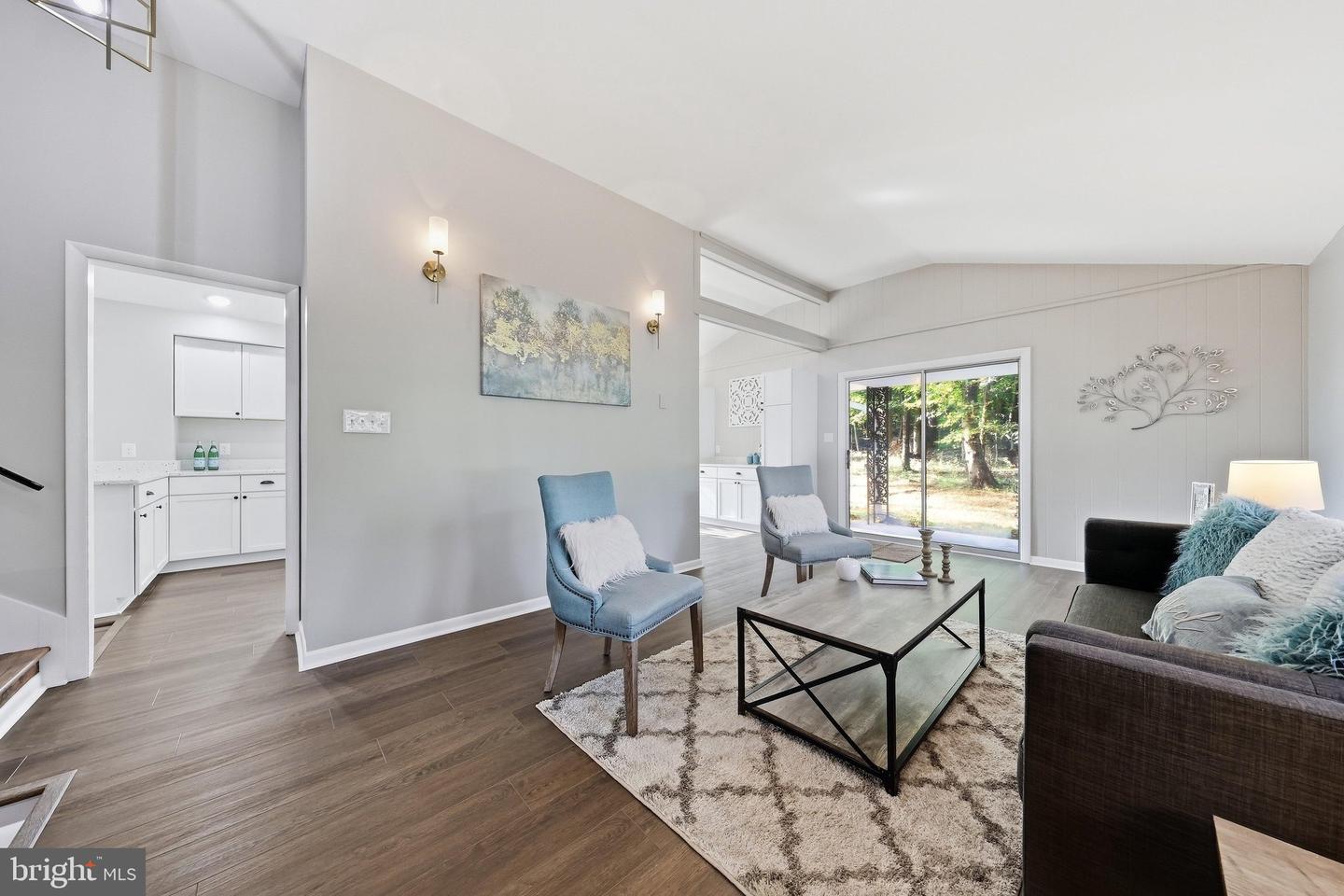 13310 North Ave Property Photo 10