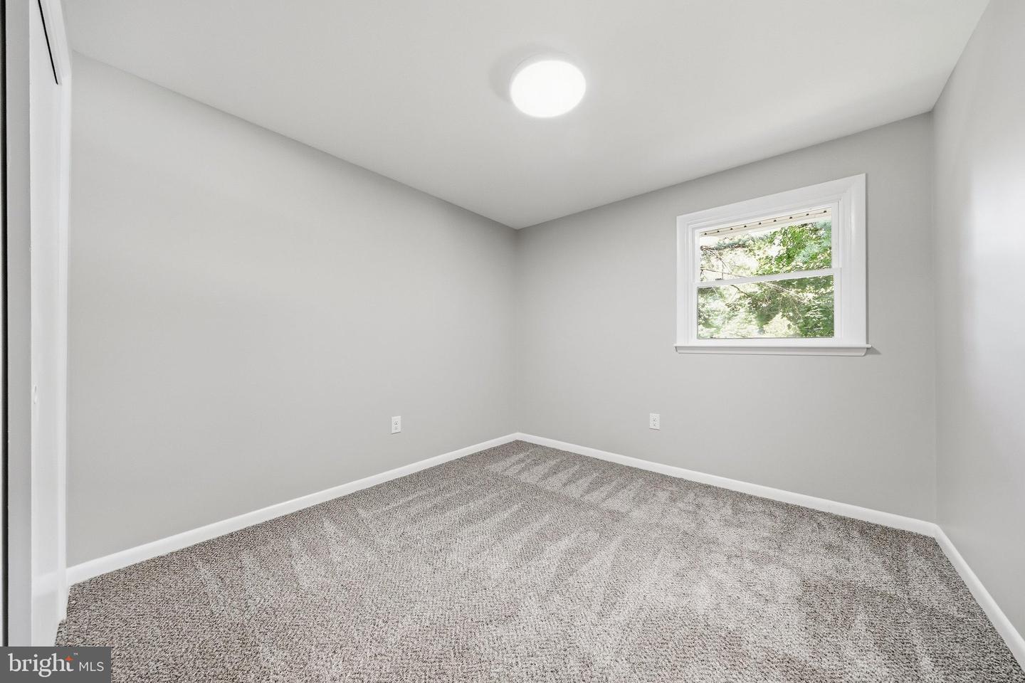 13310 North Ave Property Photo 34