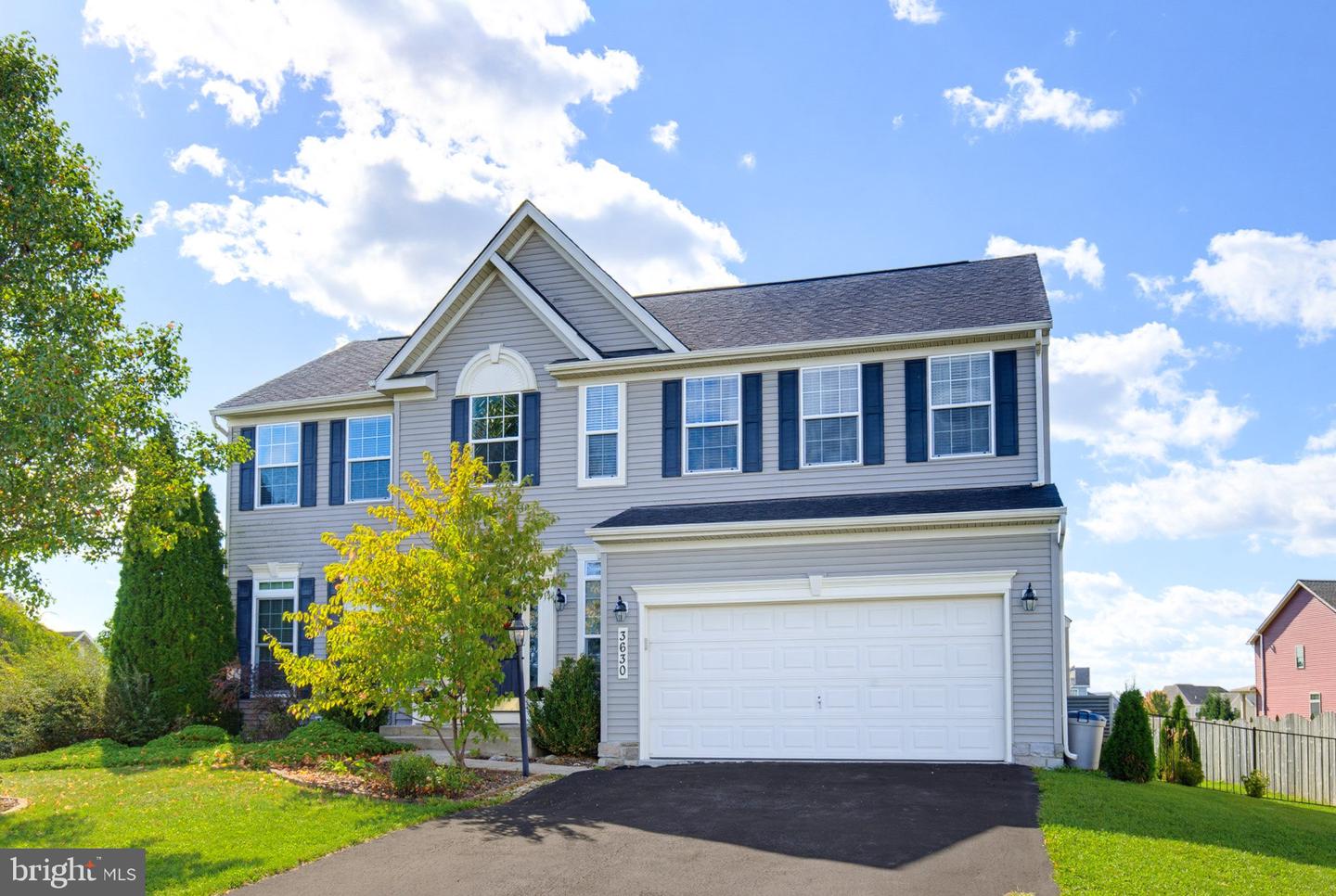 3630 ROLLING HILLS DR Property Photo 1