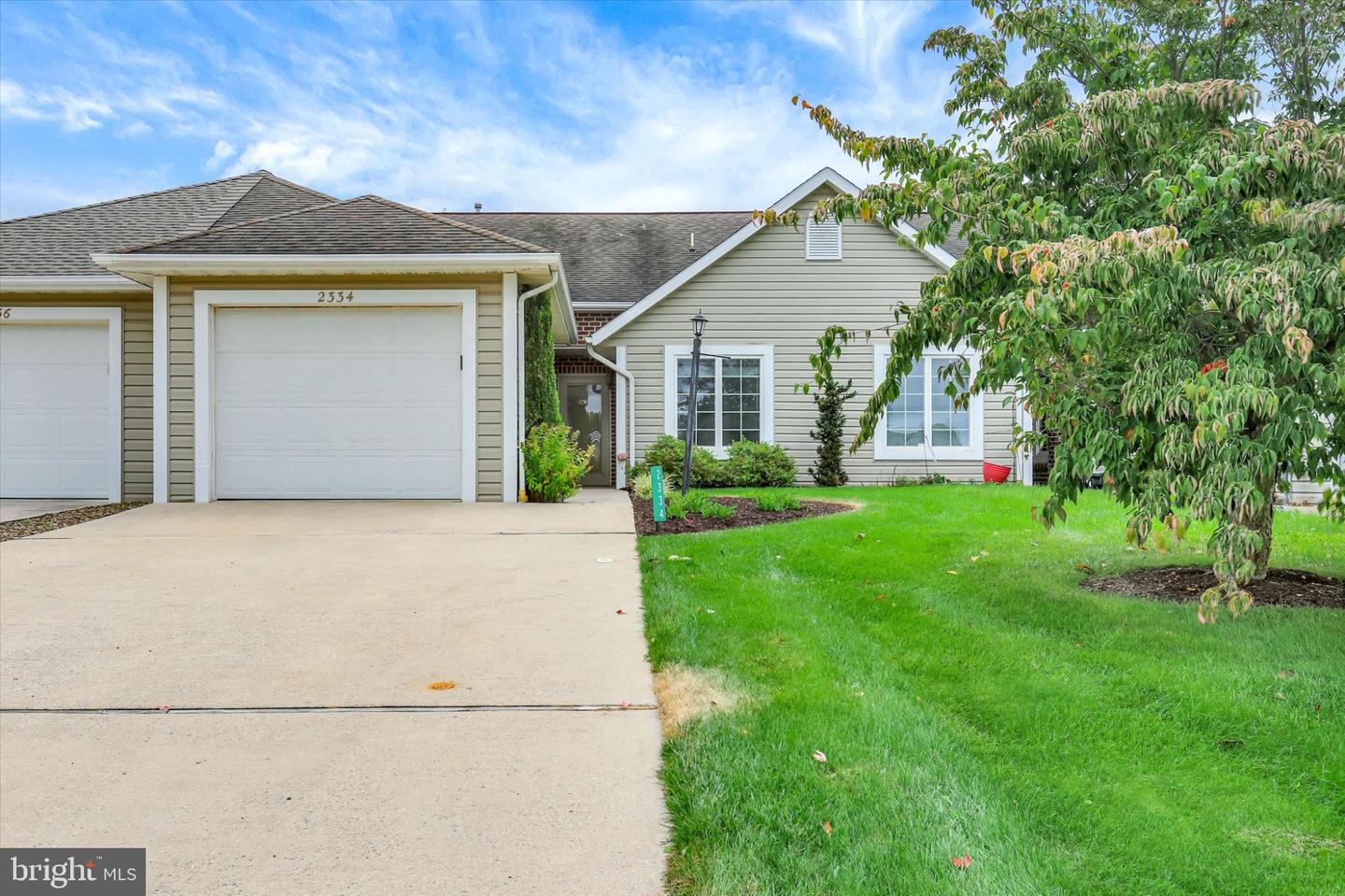 2334 Aronimink Cir Property Photo 1