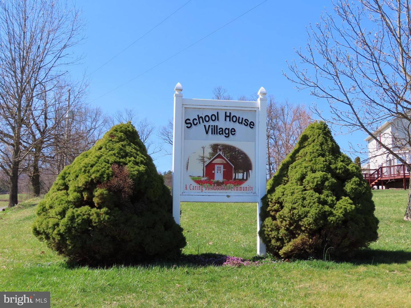 5.909 ACRES VILLAGE LANE