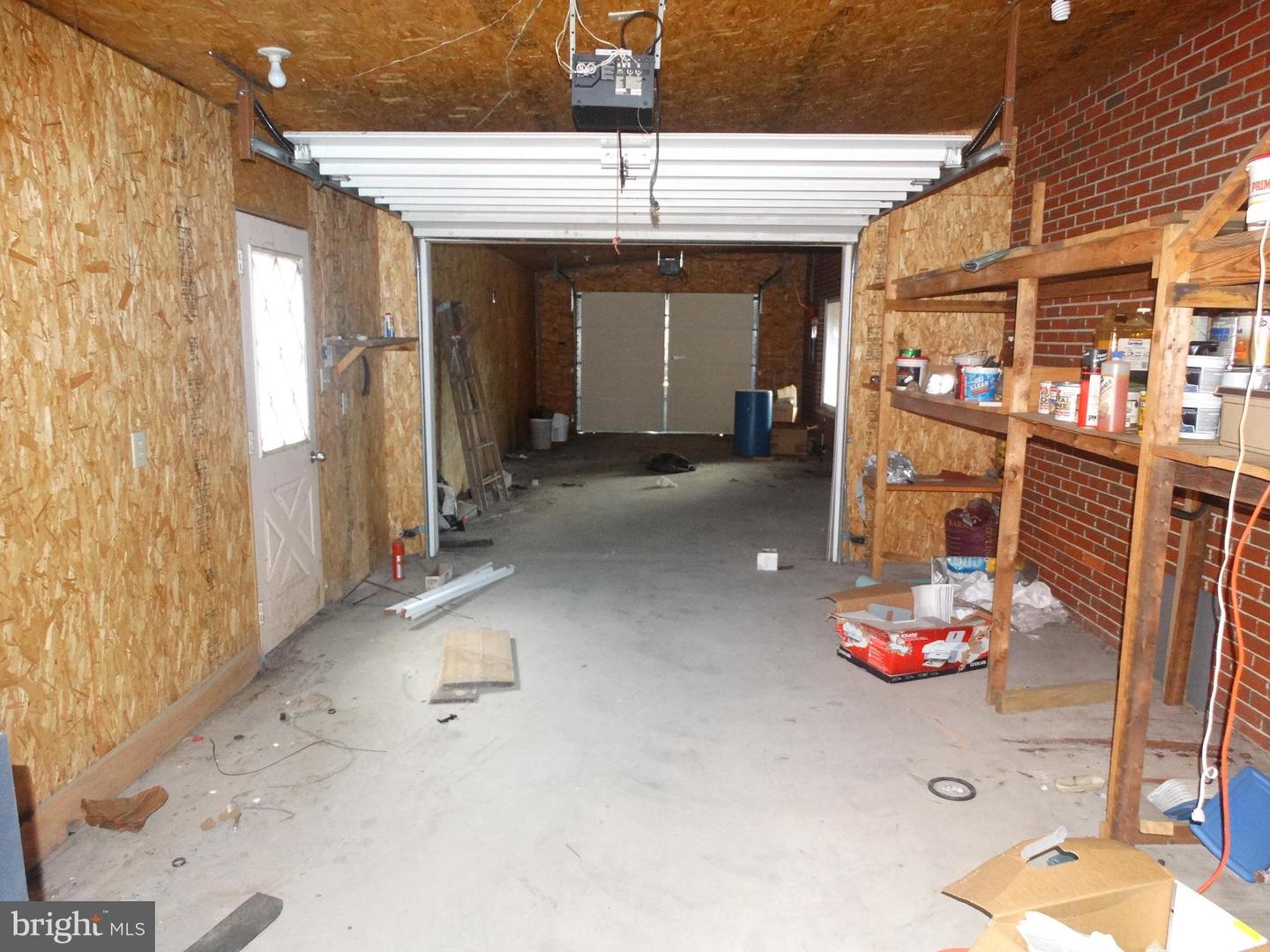 176 Thornton Property Photo 26