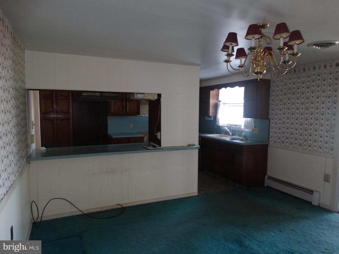 176 Thornton Property Photo 29
