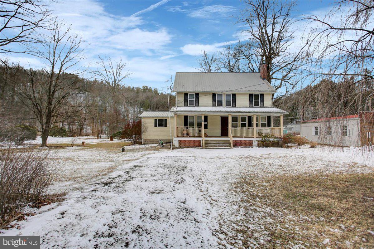 949 Waterfall Property Photo