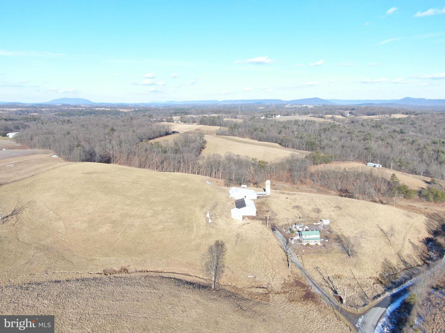 617 Buck Rd Property Photo 5