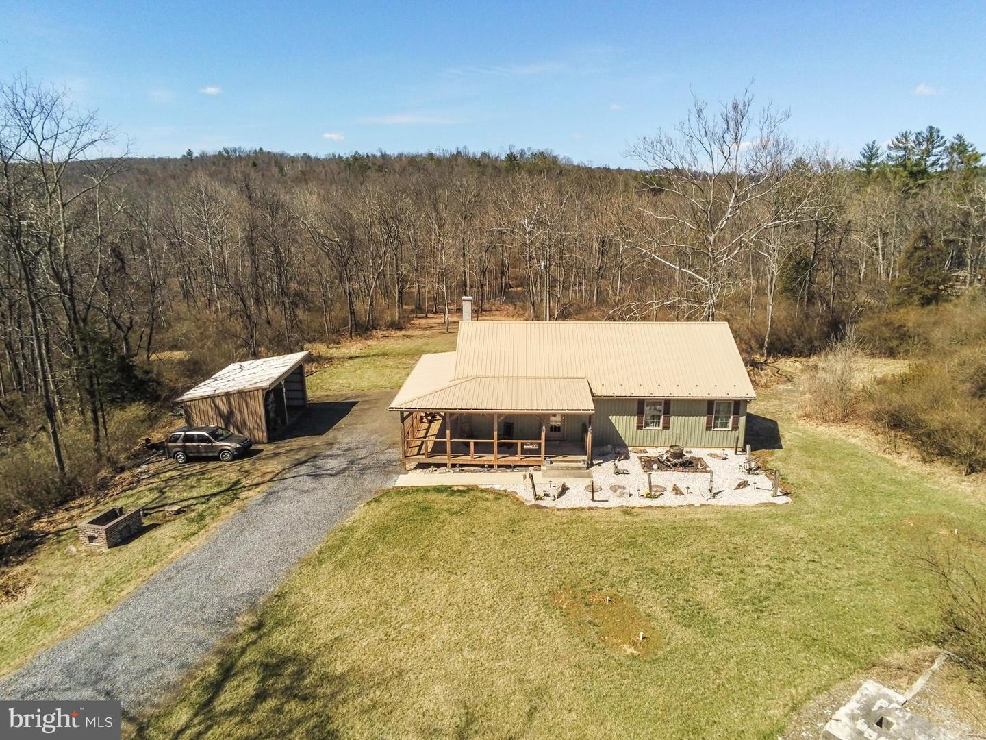 1451 Licking Creek Rd Property Photo