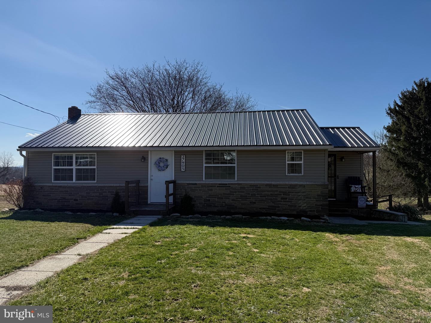 27905 Great Cove Road Property Photo 1