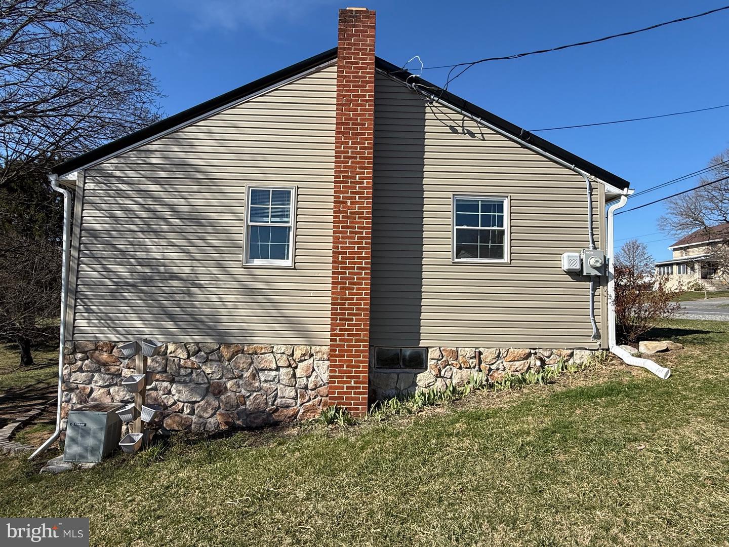 27905 Great Cove Road Property Photo 9