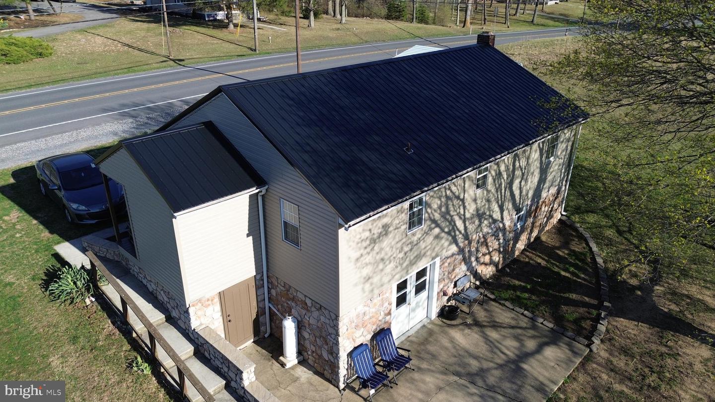 27905 Great Cove Road Property Photo 17
