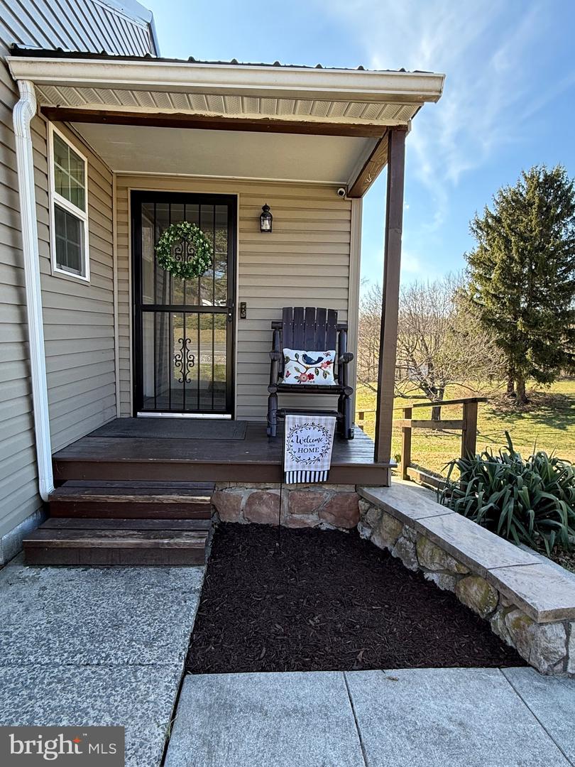 27905 Great Cove Road Property Photo 27